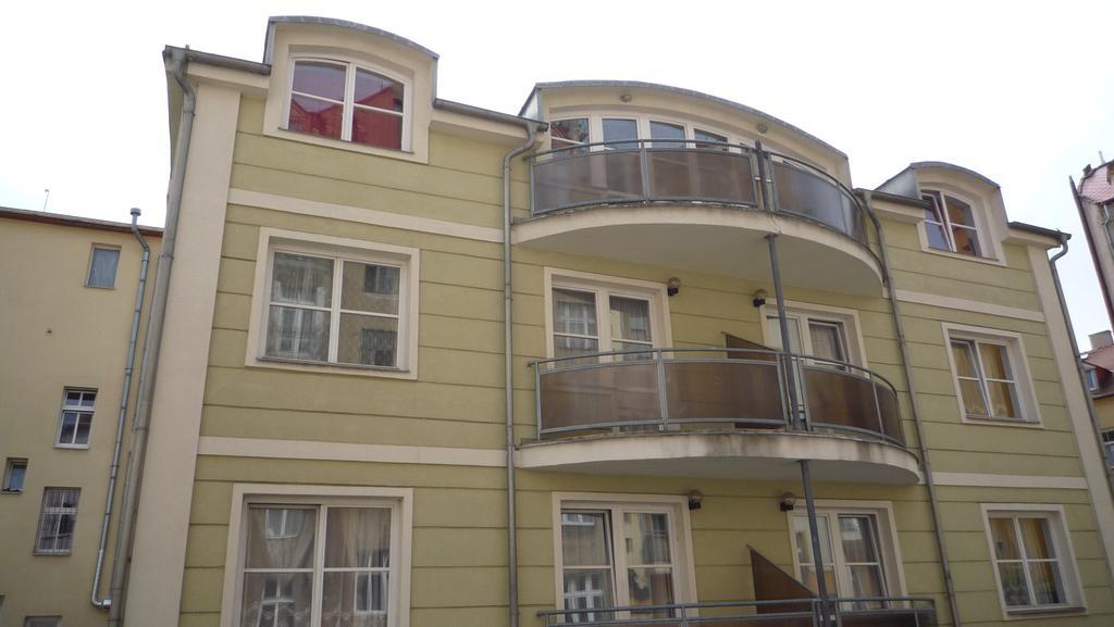 Hotel Derby Karlovy Vary Exterior foto